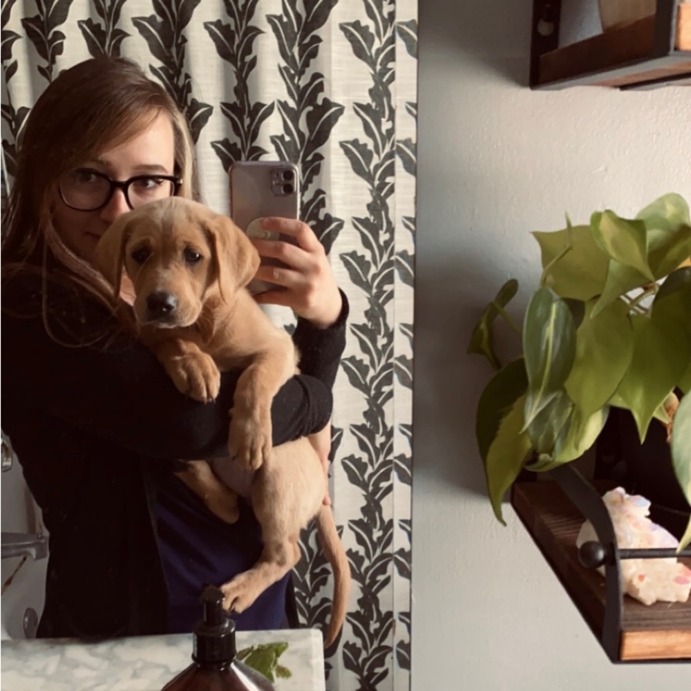 Meet your Posher, Isabel